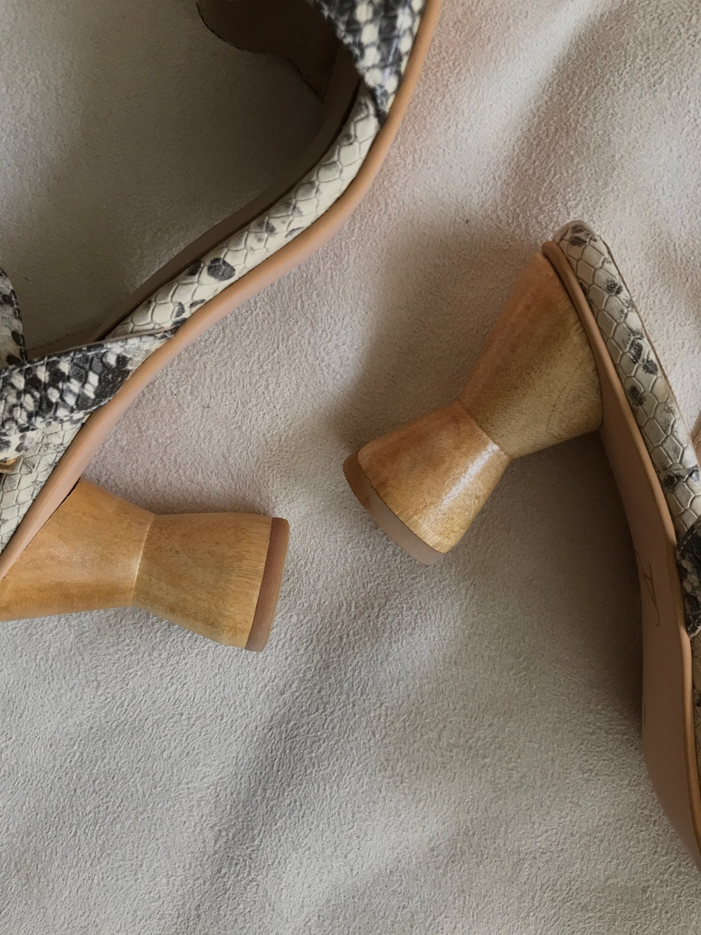 Sandalia Arena - Python Beige