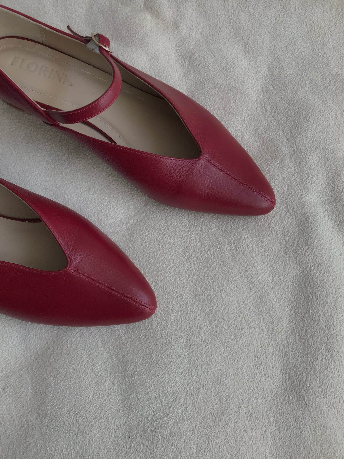 PRE ORDER - Balerina Victoria - Rojo vino