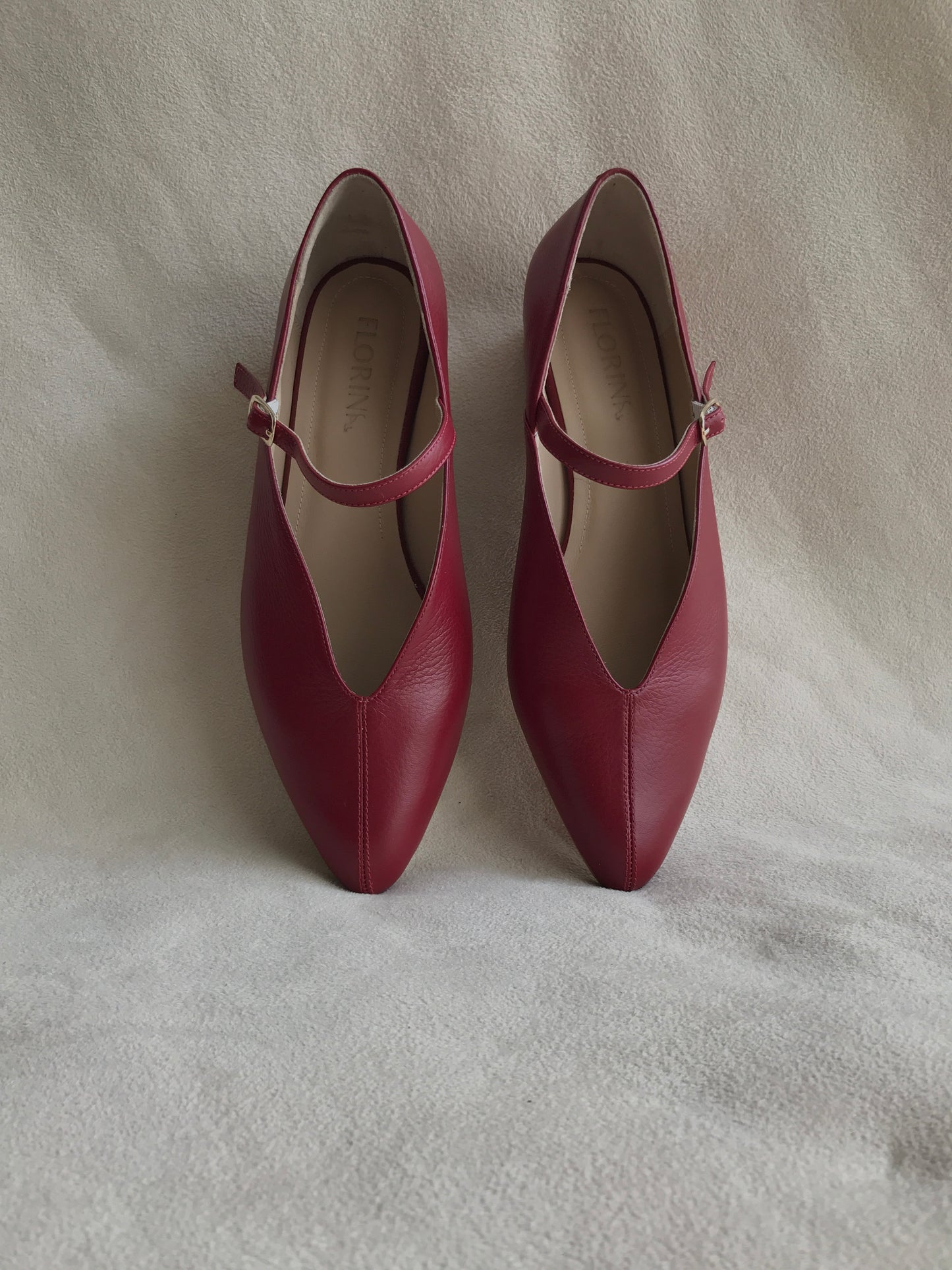 PRE ORDER - Balerina Victoria - Rojo vino
