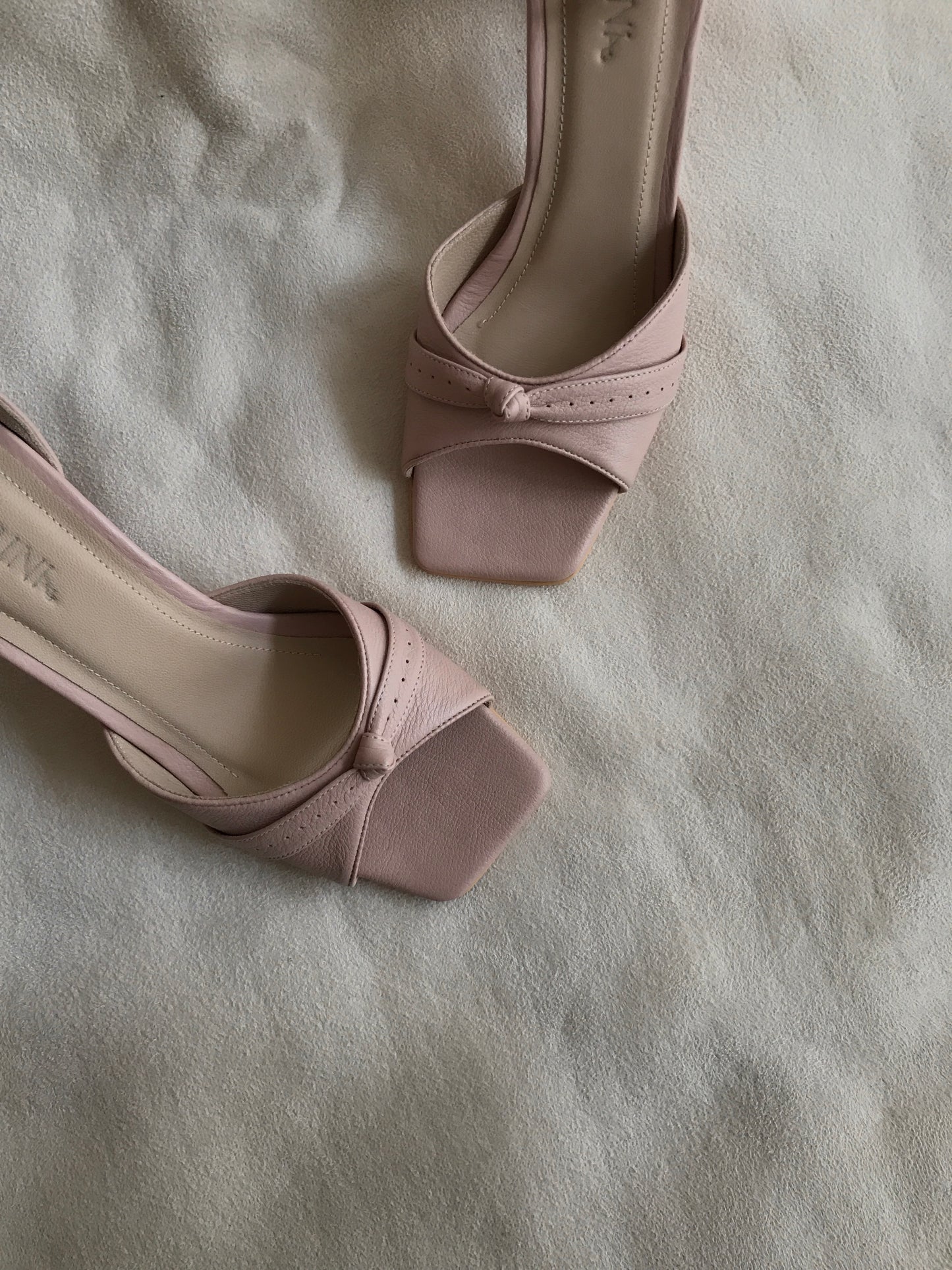 Sandalia Bruna - Rosado pastel