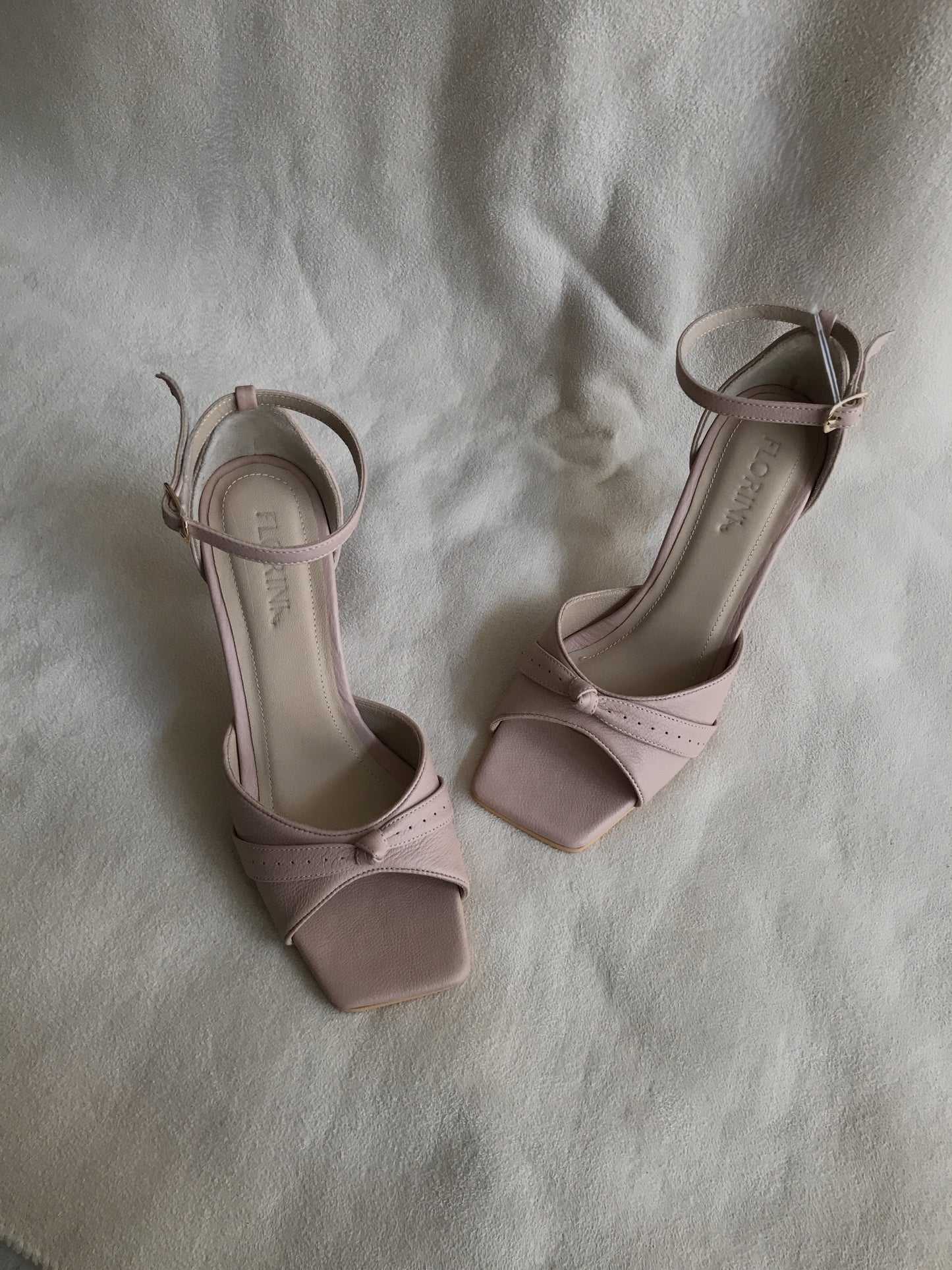 Sandalia Bruna - Rosado pastel