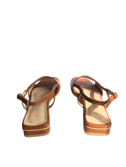 Nela Sandal - Camel