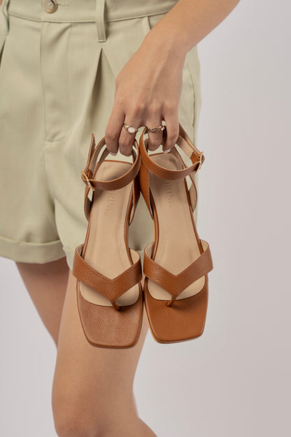 Cata Sandal - Camel