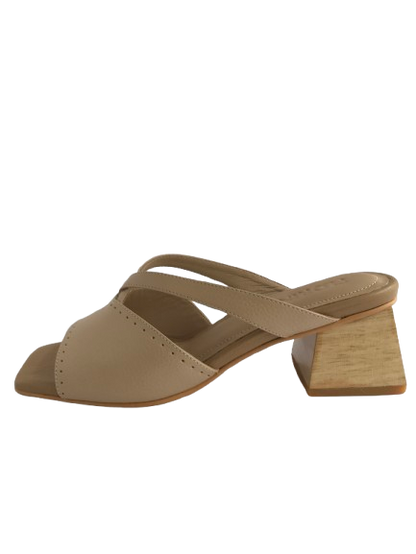 Sandalia Mara - Trigo/Pele