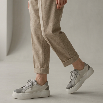 Lara Sneaker - Cinza/Branco
