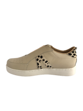 Load image into Gallery viewer, Marti Sneaker - Ivory
